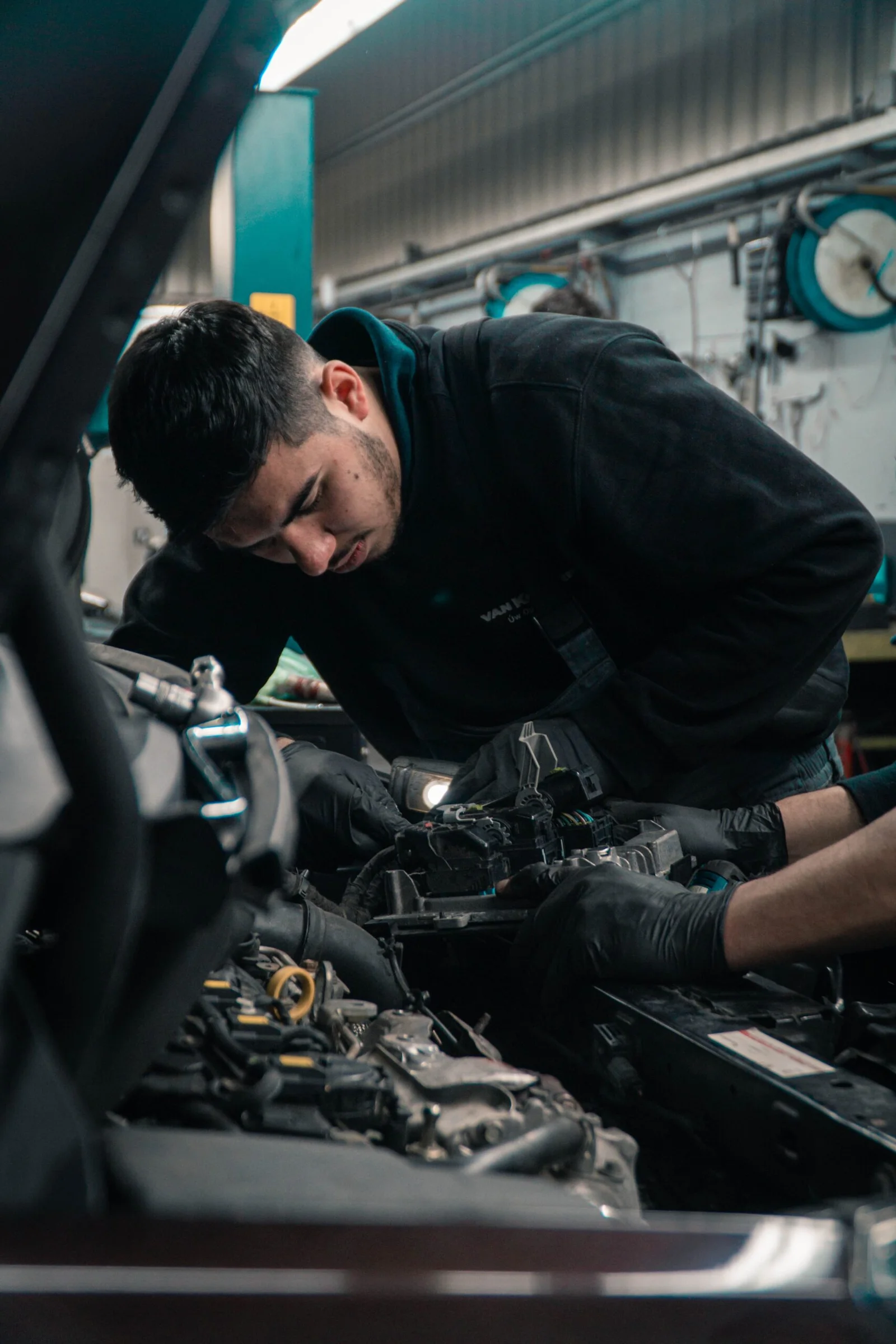 What Is Car Transmission Service?